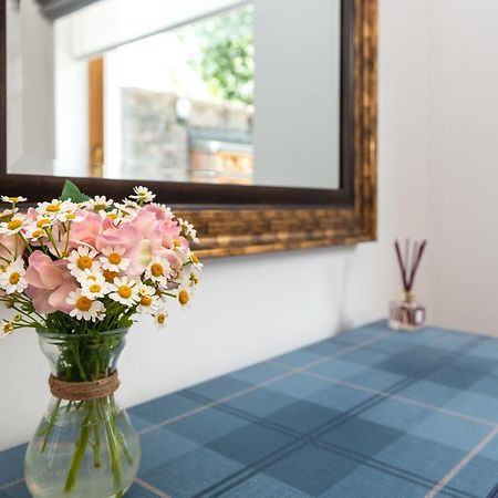 Dormie Cottage, Lovely Bright And Spacious Bungalow With Wood Fire 巴拉特 外观 照片